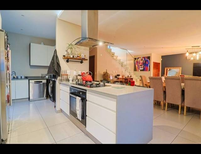 4 BEDROOM CLUSTER FOR SALE IN MEYERSDAL